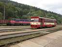 Vissza Csehorsz�gba, ma m�g nem j�rtunk Hanu�ovic�n. A statikus bemutat� egyik darabja a 810.026...