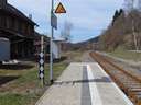 Grafenau 20 kilomterre sincs Freyungtl, mgis teljesen ms vonal. A 906-os szm vonal Zwieselbl plt ki idig 1890-ben. 
