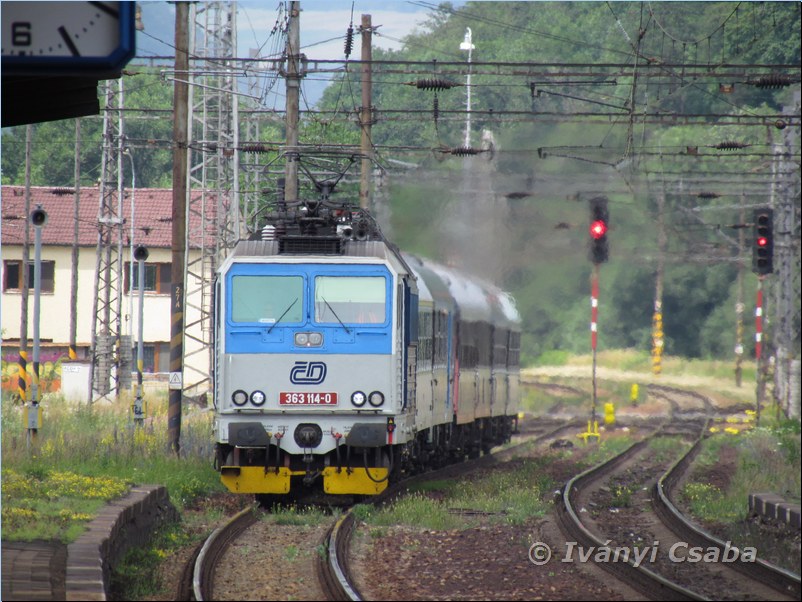 Ti�nov 