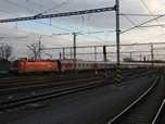 Befut a Nizza-Moszkva vonat is, amint megllt, oroszok znlettek le rla s szlltk meg az llomst